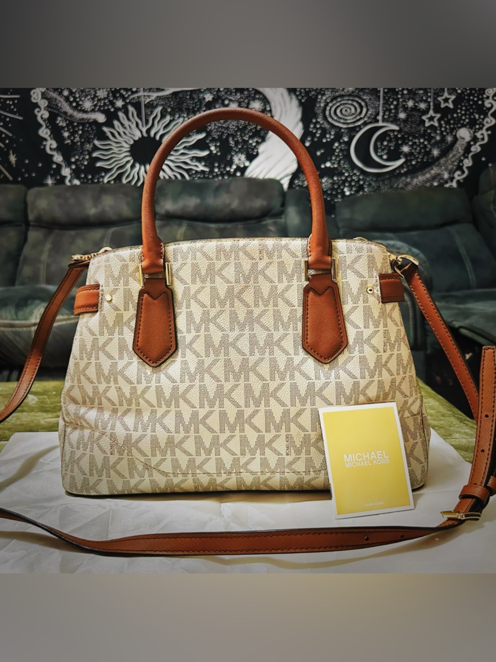 Michael Kors shoulder Bag Satchel with Tan Trim & Gold Accents tote bag - Picture 17 of 17